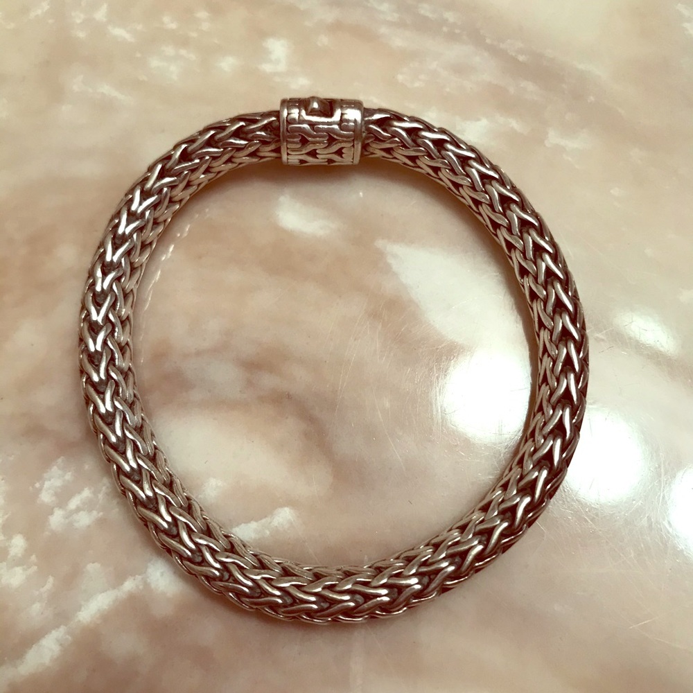 Silver Bracelet (John Hardy style)